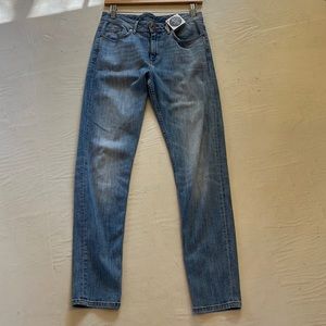 H&M Boyfriend Low Waist Tapered Leg 👖